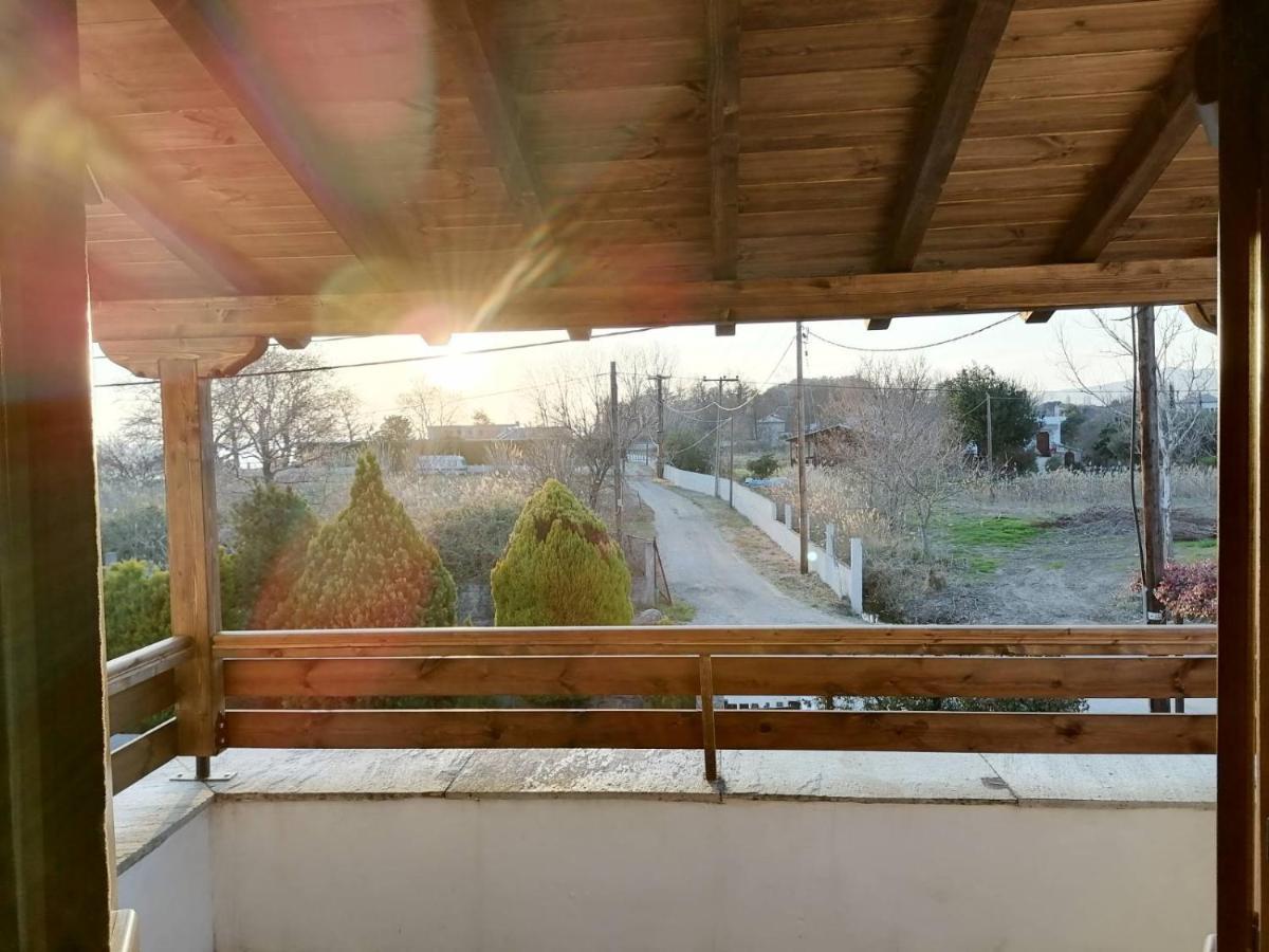 Harmony Seaside Apartments Koropi Dış mekan fotoğraf