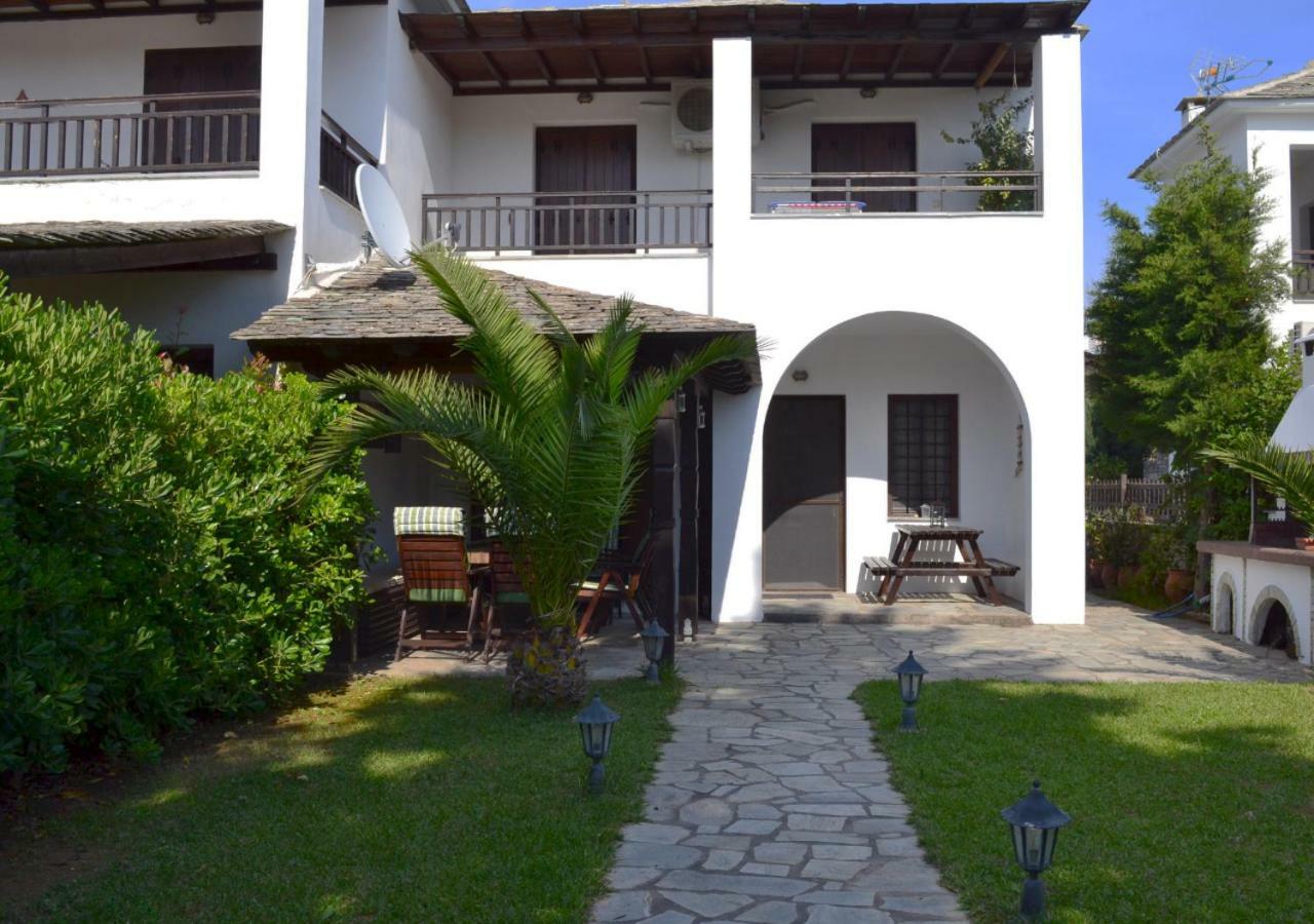 Harmony Seaside Apartments Koropi Dış mekan fotoğraf